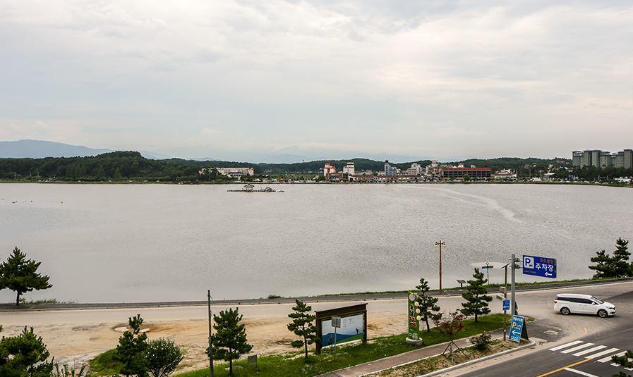 Hotel Swan Гангнеунг Екстериор снимка