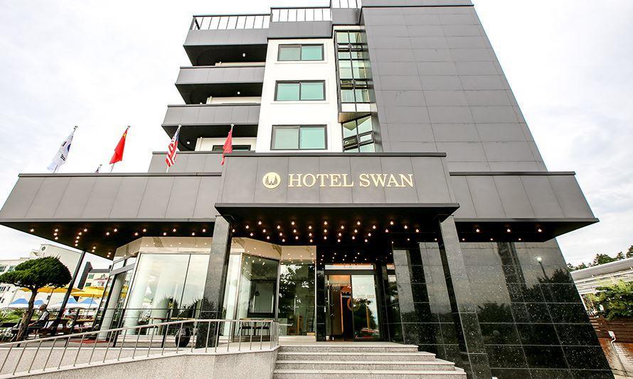 Hotel Swan Гангнеунг Екстериор снимка