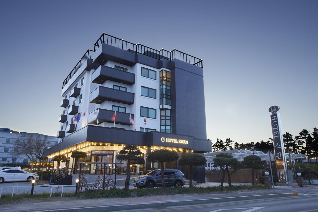 Hotel Swan Гангнеунг Екстериор снимка